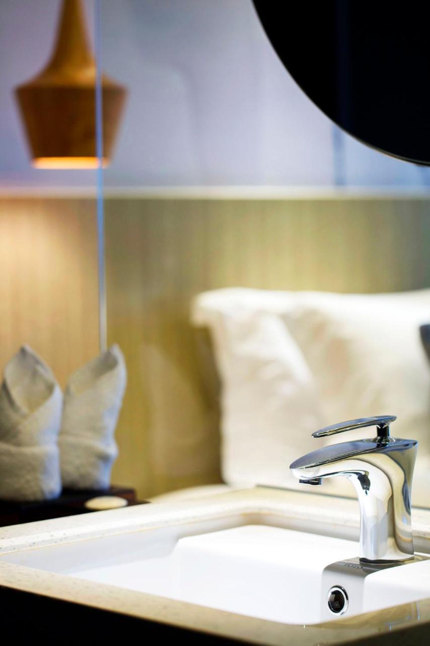 Paco Hotel Guangzhou Jiangtai Road Metro Branch Екстериор снимка