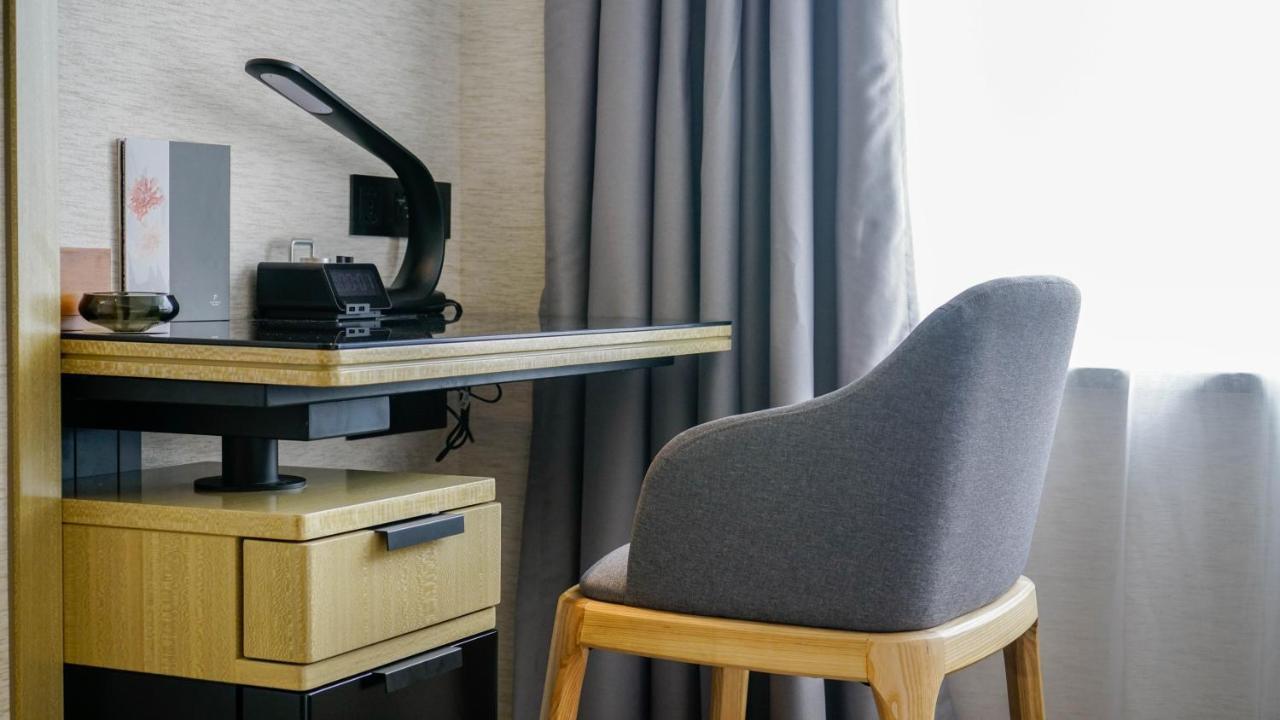 Paco Hotel Guangzhou Jiangtai Road Metro Branch Екстериор снимка